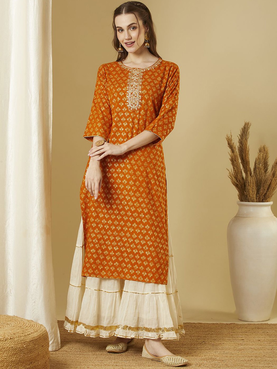 

FASHOR Women Ethnic Motifs Printed Thread Work Kurta, Mustard