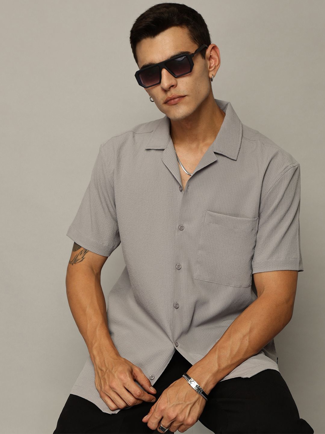

The Roadster Lifestyle Co. Men Premium Cuban Collar Textured Casual Shirt, Grey