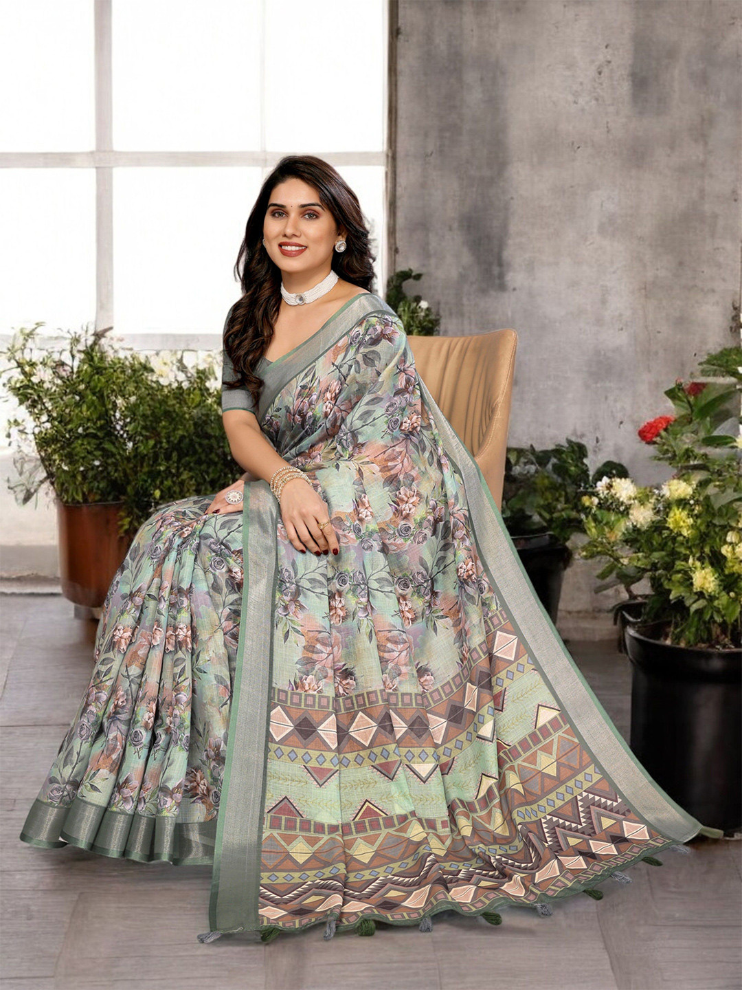 

Ambuja International Floral Zari Pure Linen Designer Saree, Green