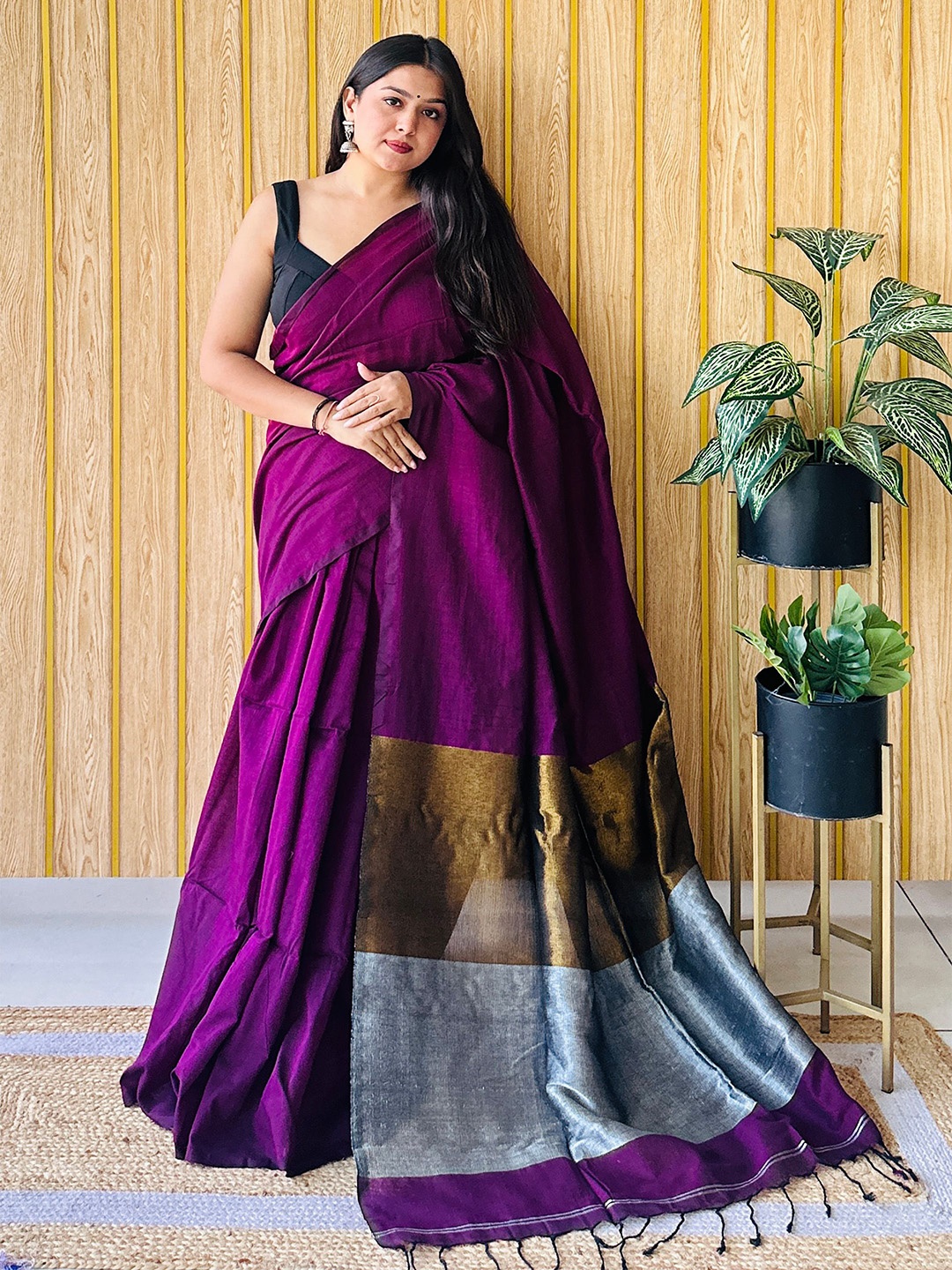

Anouk Colourblocked Pure Cotton Saree, Purple