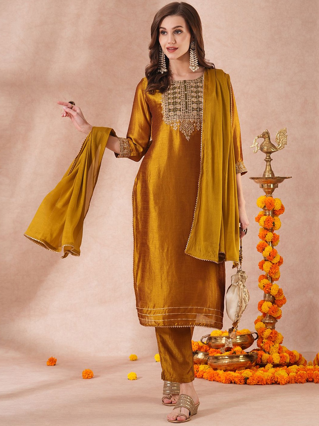 

FASHOR Women Ethnic Motifs Embroidered Regular Kurta with Trousers & With Dupatta, Mustard