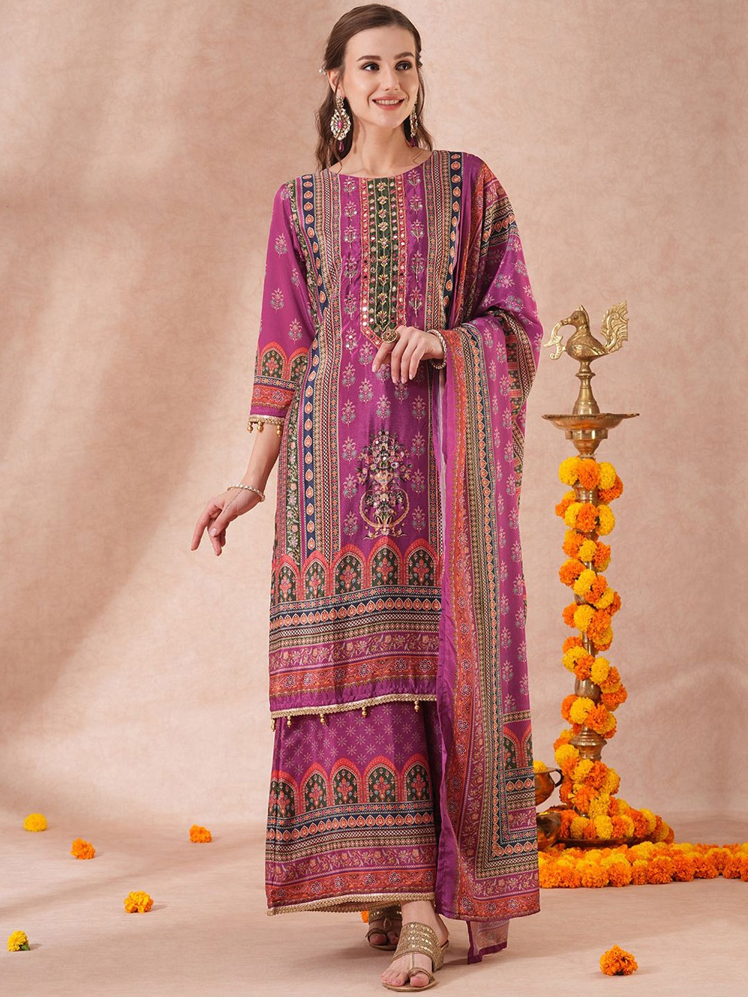 

FASHOR Women Ethnic Motifs Printed Regular Beads and Stones Kurta with Palazzos & With Dupatta, Purple