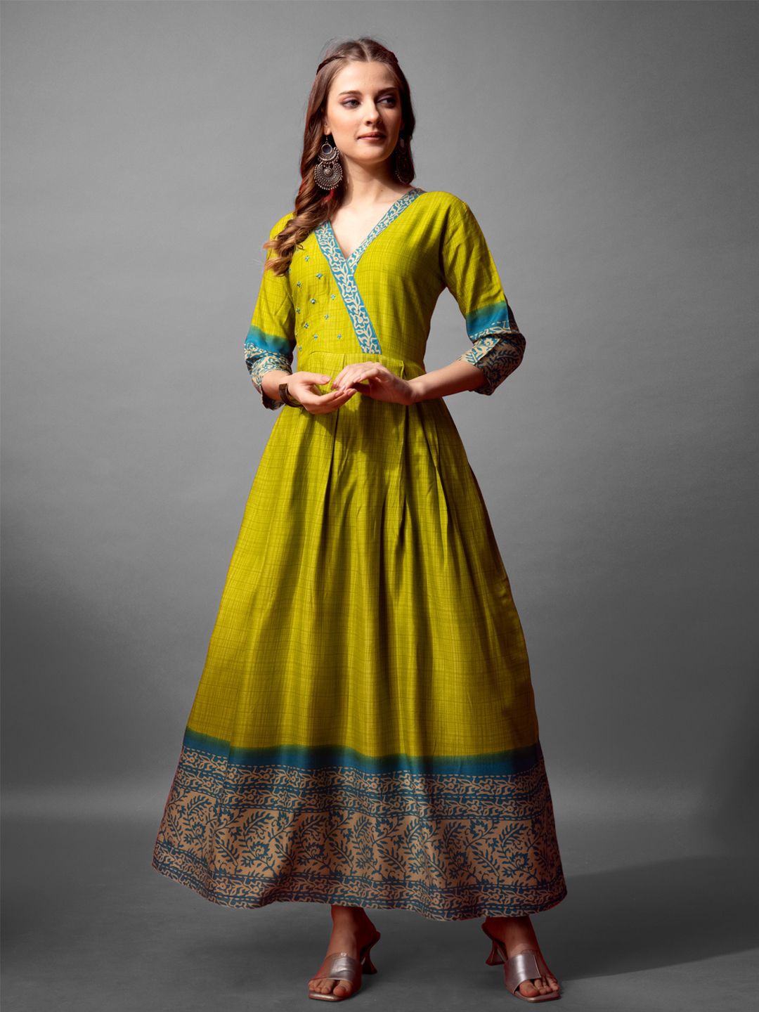 

KAYOMMI Women Floral Printed Stiched Cotton Anarkali Gown Dress, Green