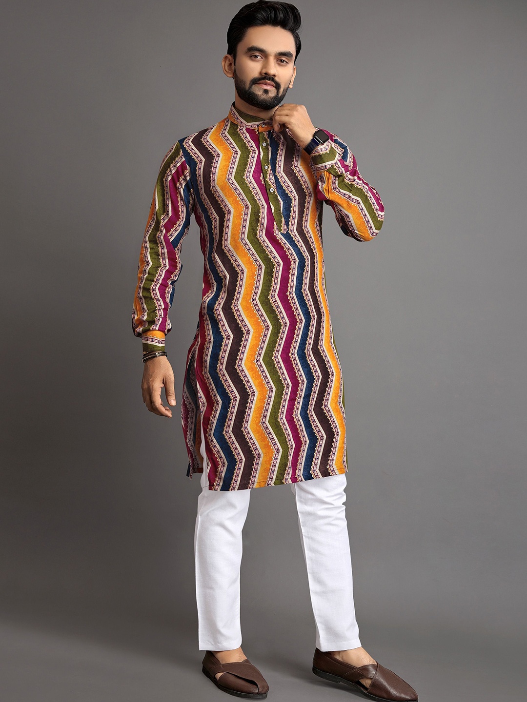 

Zurika Fashion Men Striped Mirror Work Kaftan Kurta, Blue