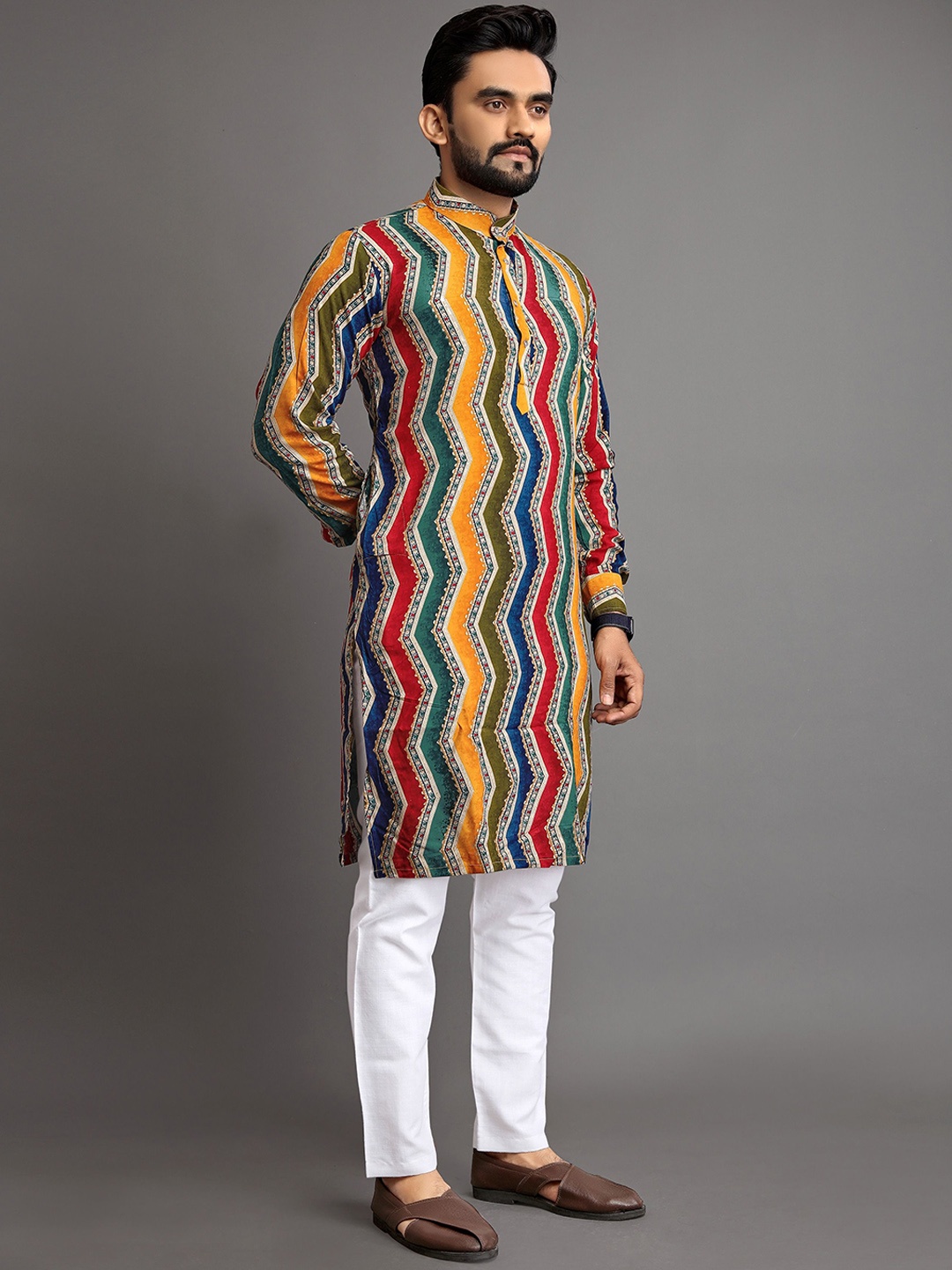 

Zurika Fashion Men Printed Kurta, Green