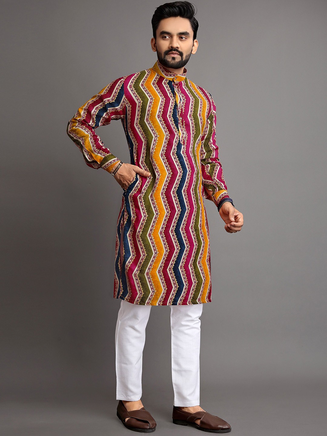

Zurika Fashion Men Printed Kurta, Pink