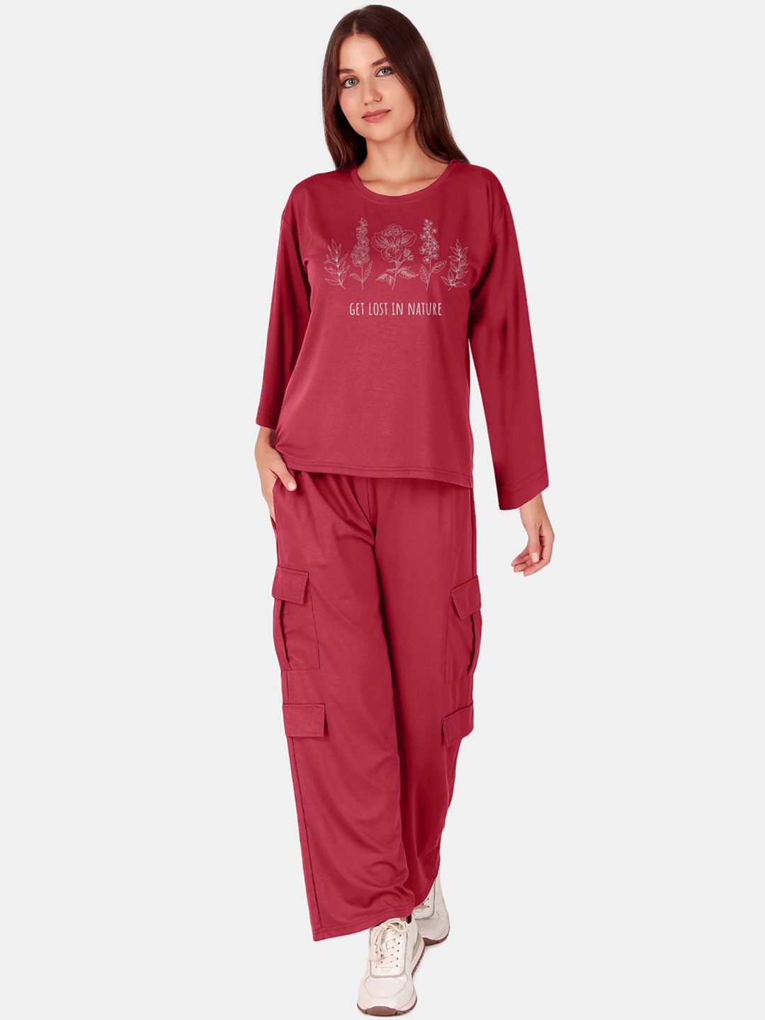 

Fasense Women Printed Oversized Tshirt With Cargo Pants Co-Ords, Maroon