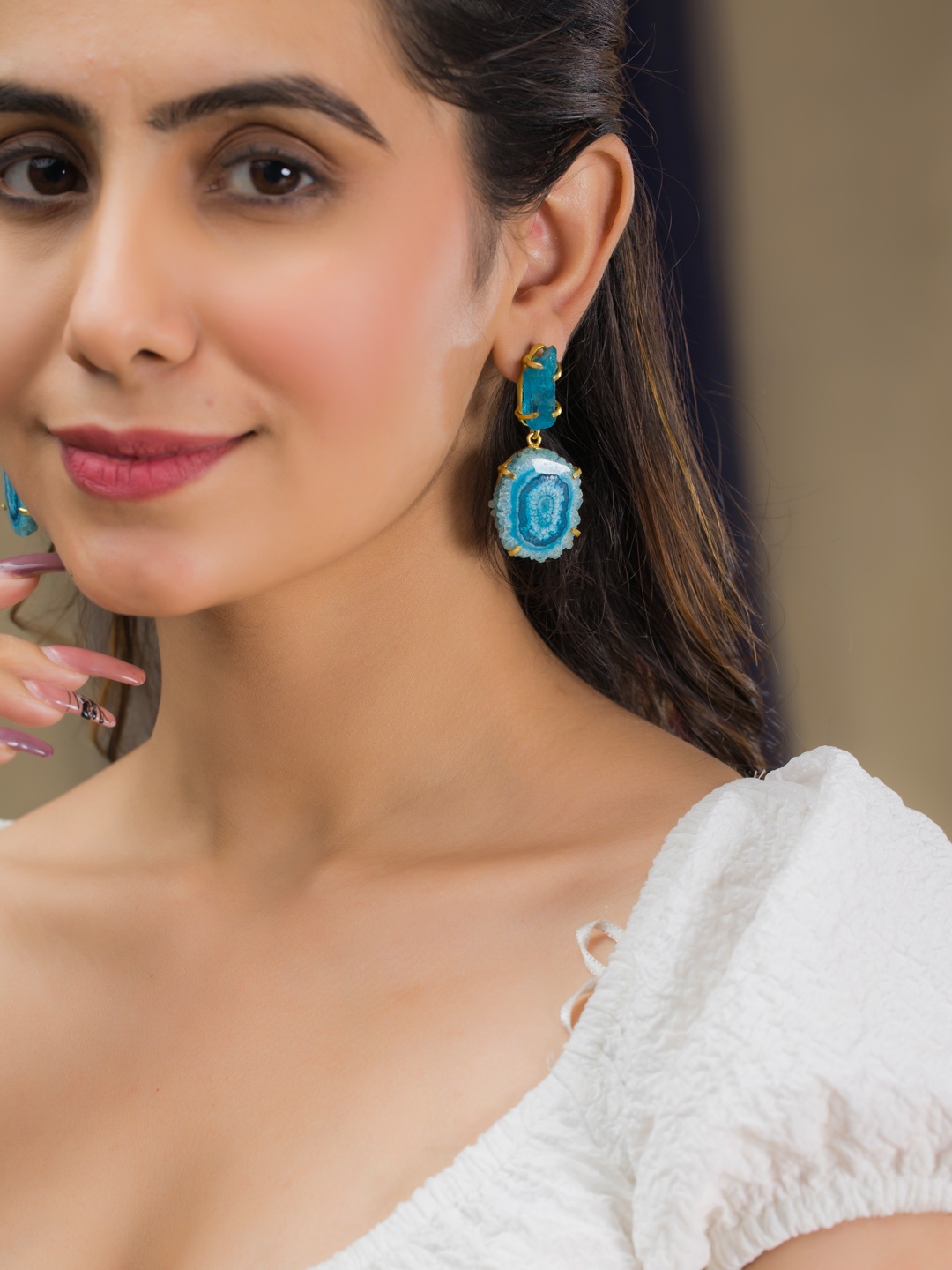 

TOS Classic Drop Earrings, Gold