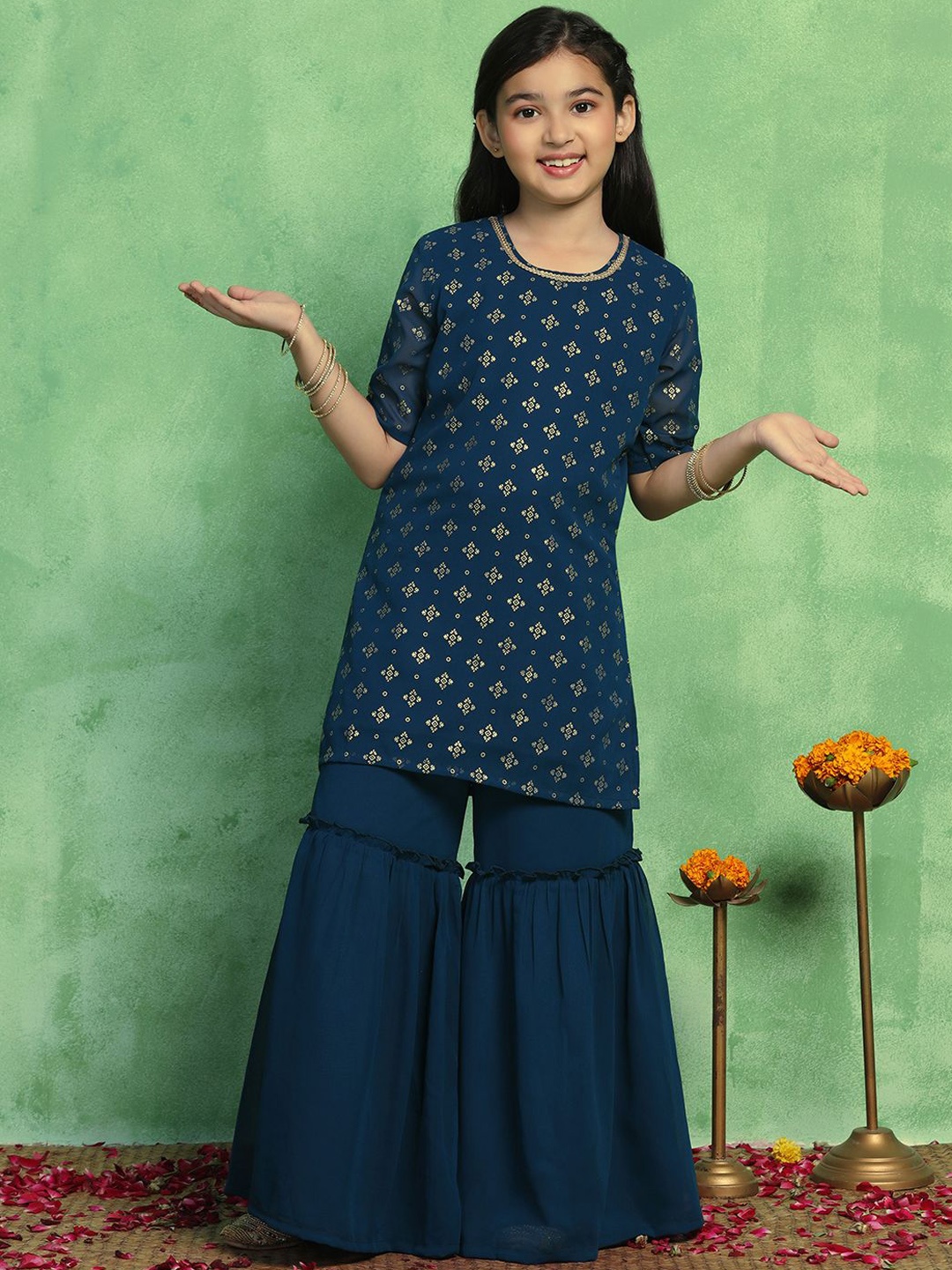 

FASHION DREAM Girls Ethnic Motifs Printed Regular Kurti with Sharara, Teal