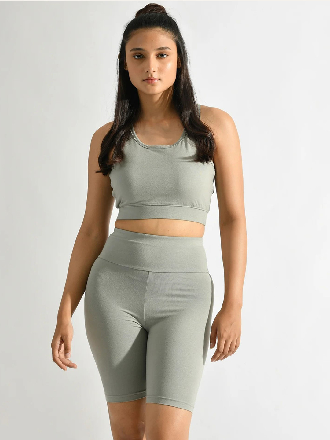 

YAMAYOGA Women Yoga Sports Shorts, Grey