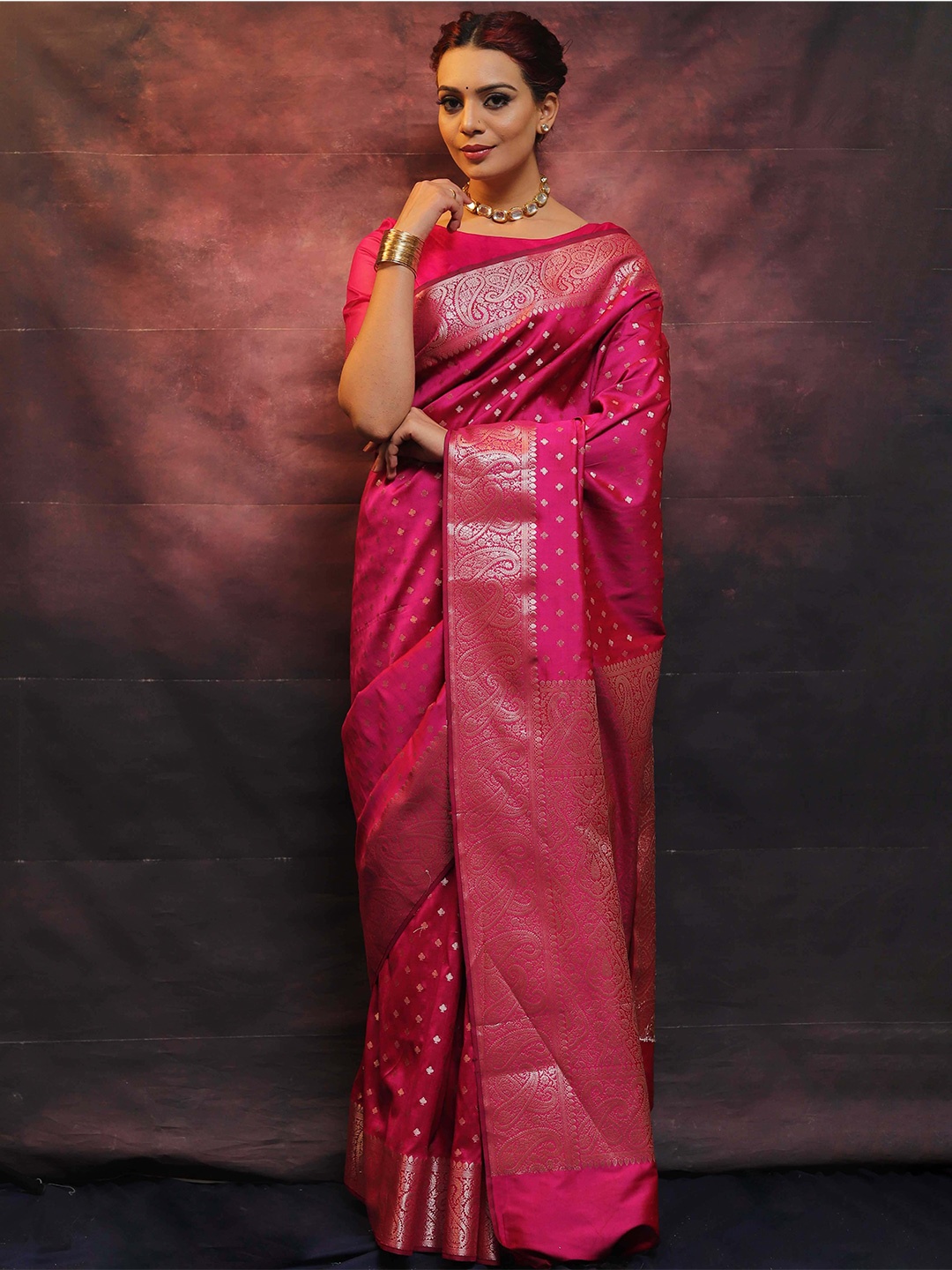 

KALINI Ethnic Motifs Woven Design Zari Banarasi Saree, Purple