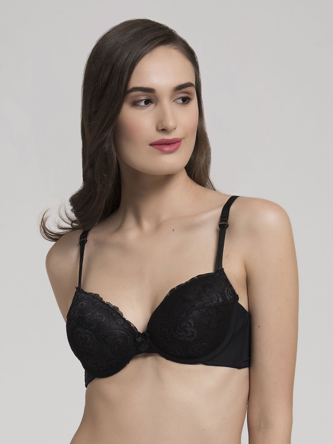 

MAKCLAN Women Medium Coverage Underwired Lightly Padded Plunge Bra, Black