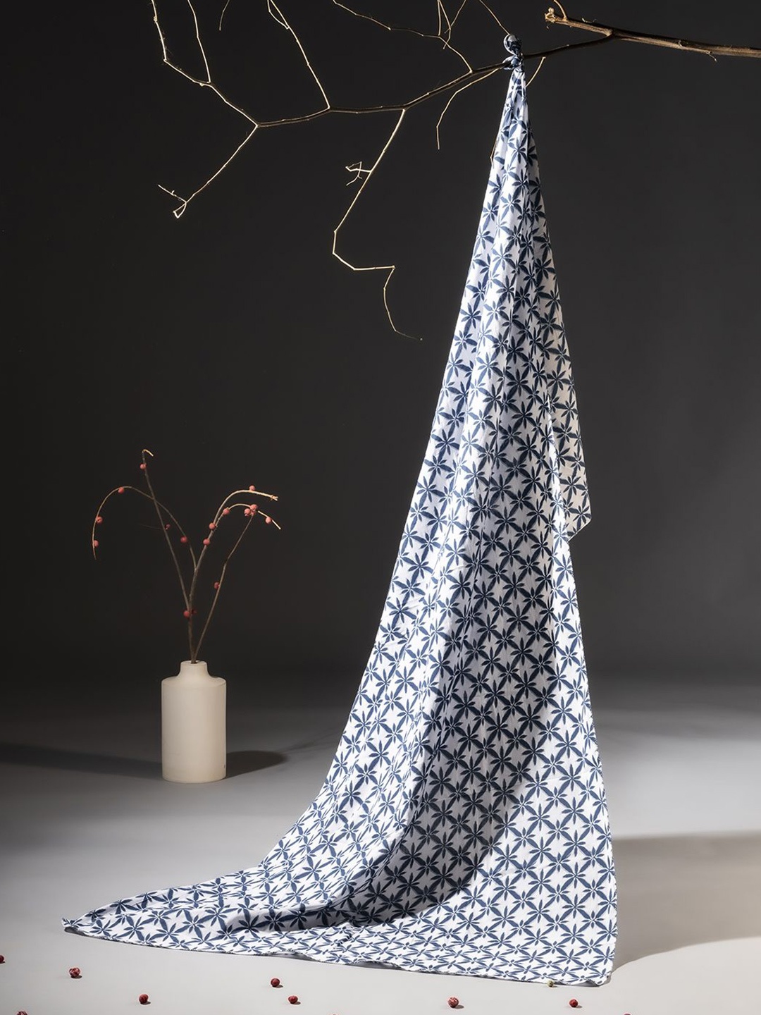 

Contrast Living Women Printed Cotton Scarf, Blue