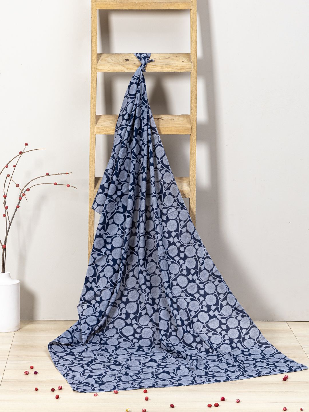 

Contrast Living Women Printed Cotton Scarf, Blue
