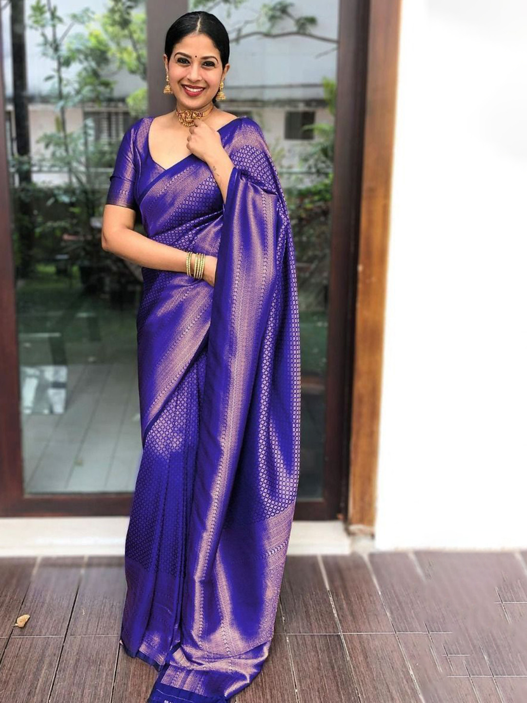 

Taslar Woven Design Pure Silk Banarasi Saree, Blue