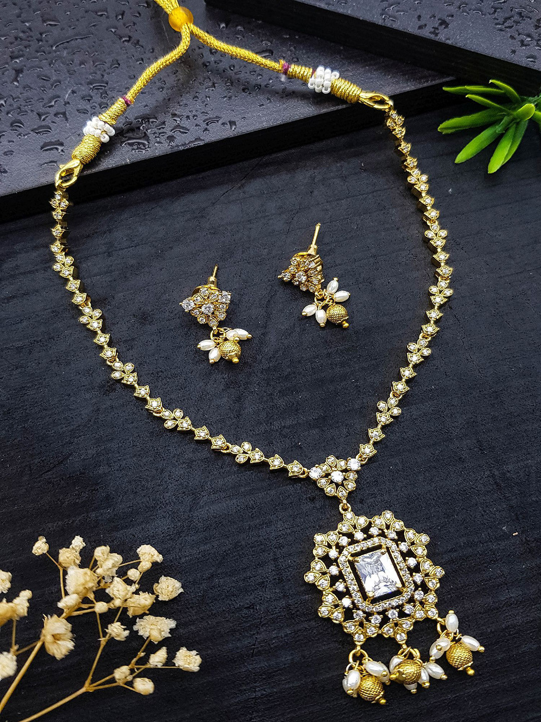 

GRIIHAM Gold-Plated Cubic Zirconia-Studded Jewellery Set