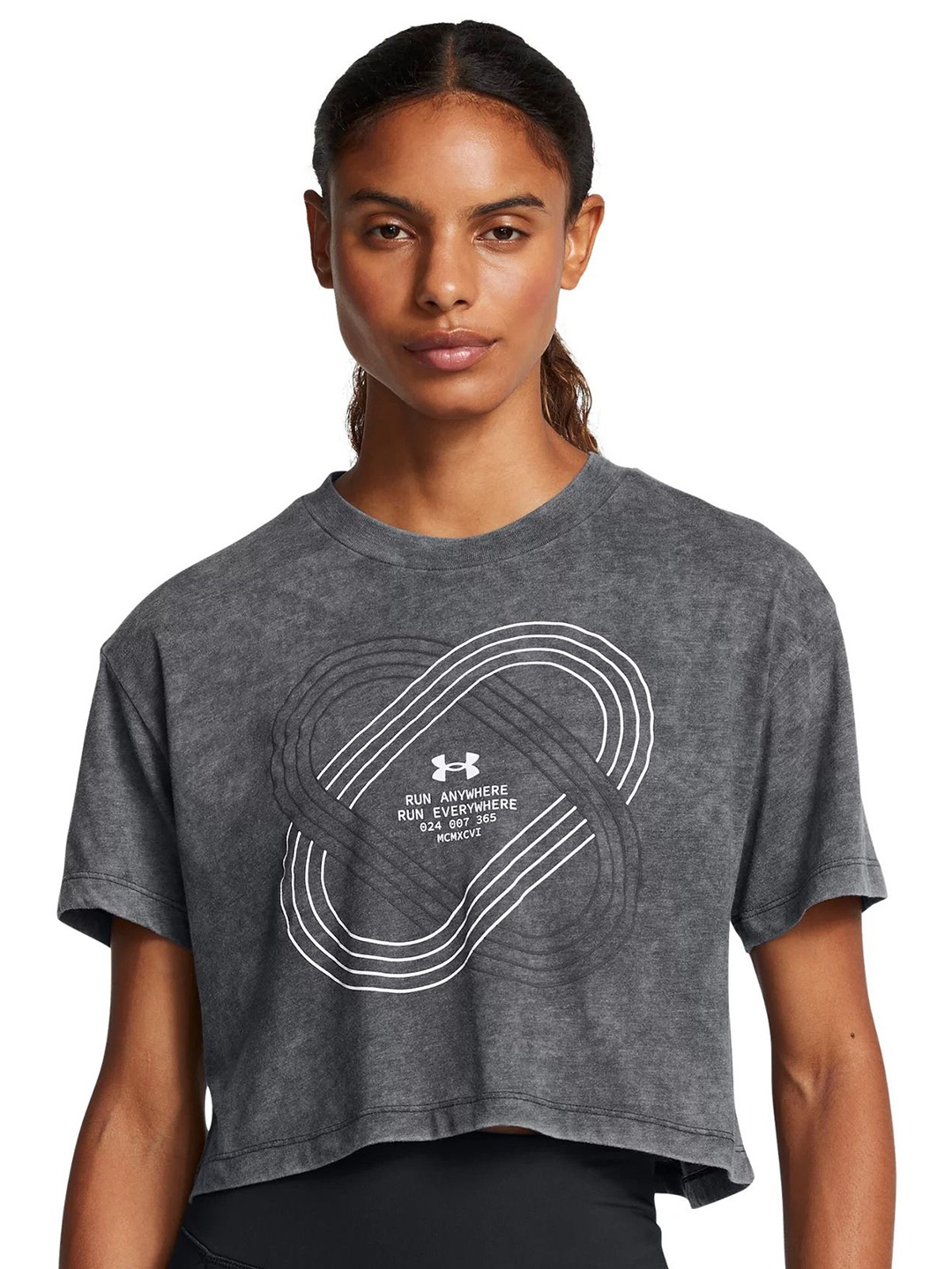 

UNDER ARMOUR Women UA Run Anywhere Printed Round Neck Cotton Relaxed Fit T-shirt, Grey