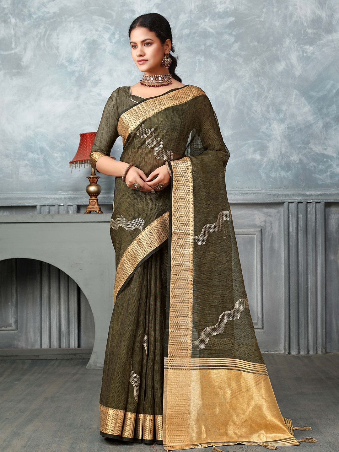 

NIRMAL CREATION Embroidered Zari Tissue Saree, Green