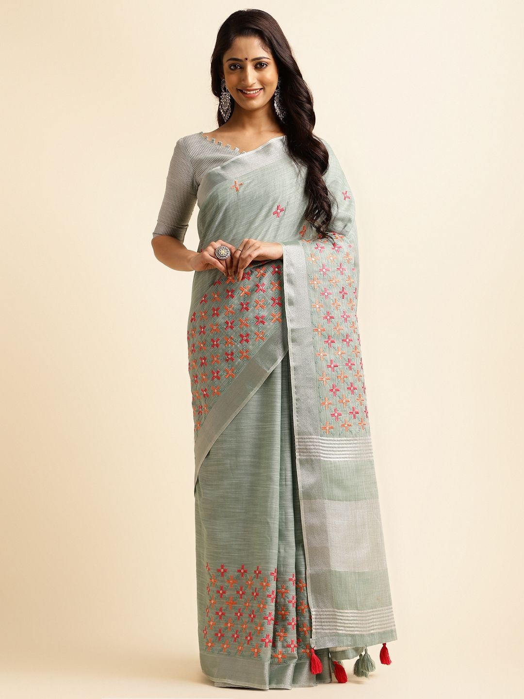 

NIRMAL CREATION Ethnic Motifs Embroidered Pure Cotton Saree, Green
