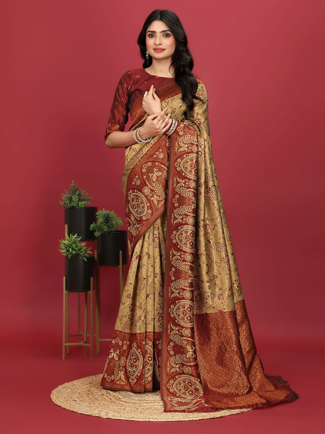 

Angoor Saree Woven Design Zari Kanjeevaram Sarees, Mustard