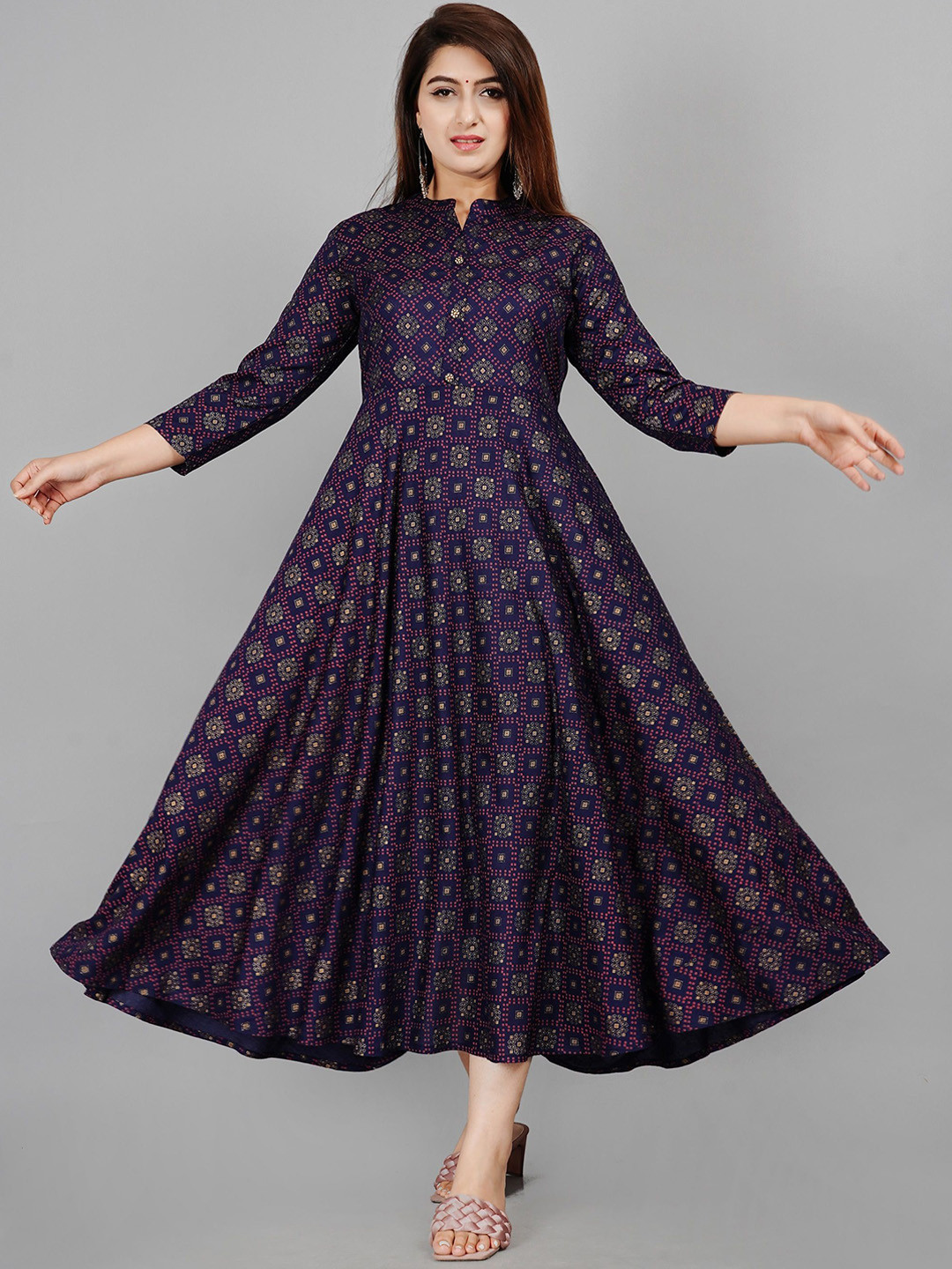 

Mintmarie Women Geometric Printed Anarkali Kurta, Blue