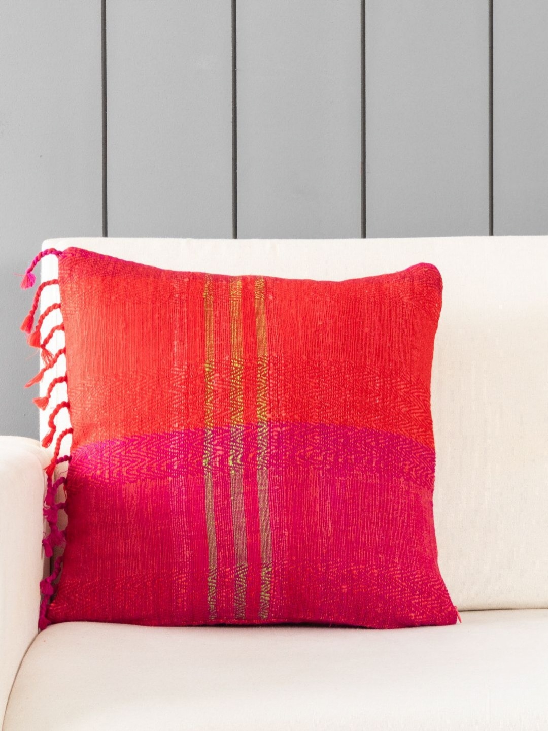 

Eyaas Red Checked Woollen Square Cushion Covers