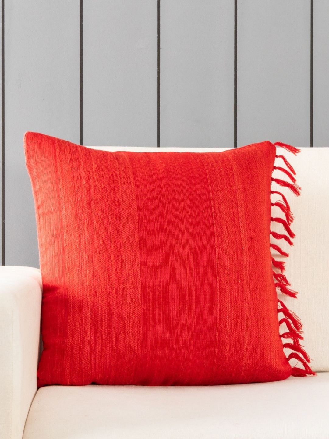 

Eyaas Red Woollen Square Cushion Covers