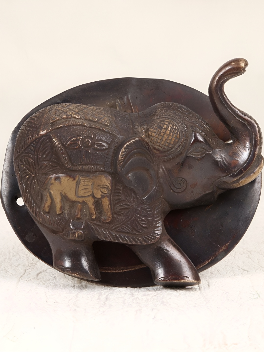 

Indianshelf Brown Elephant Door Knocker