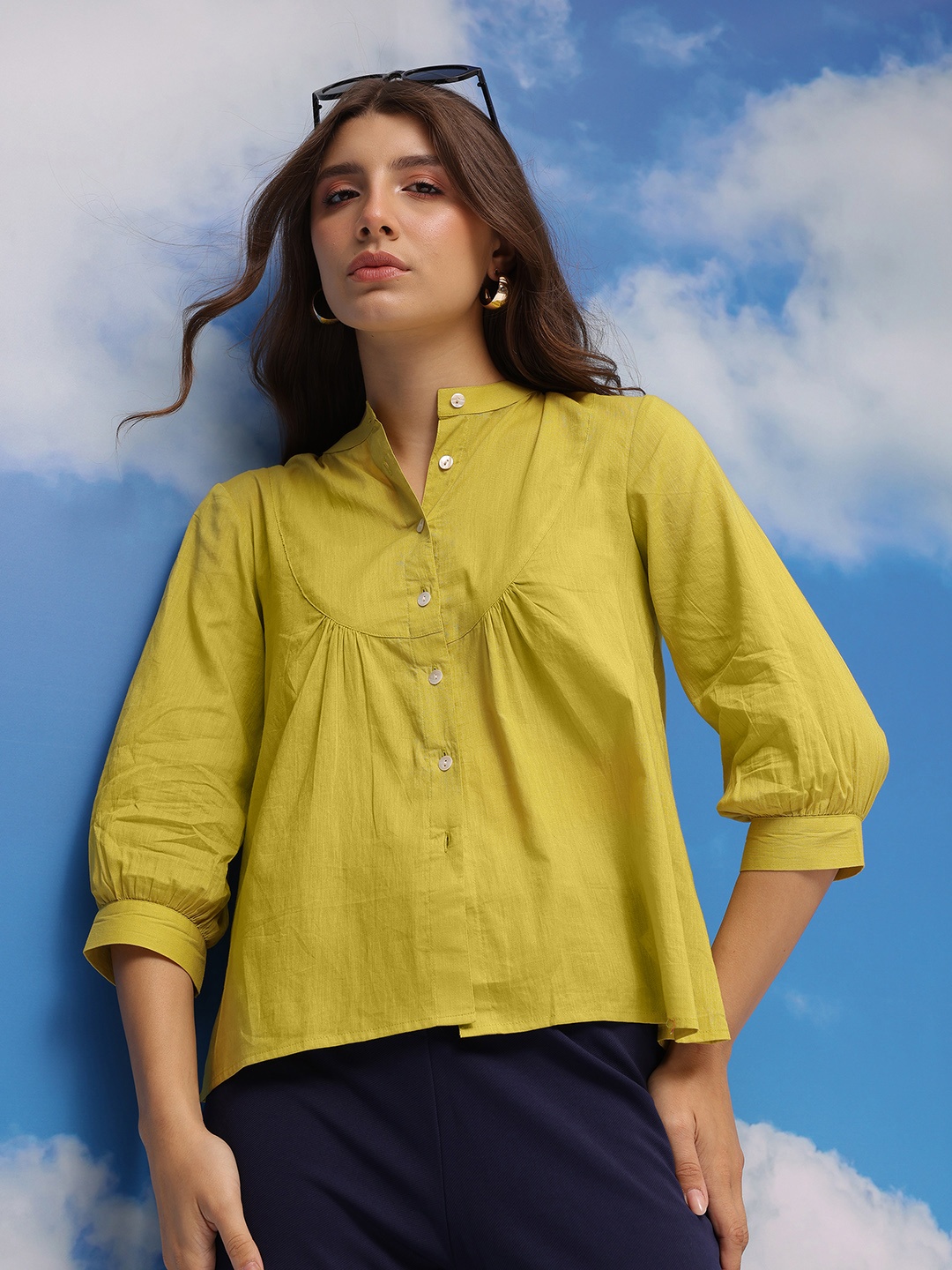 

CORSICA Mandarin Collar Puff Sleeves Cotton Regular Top, Lime green