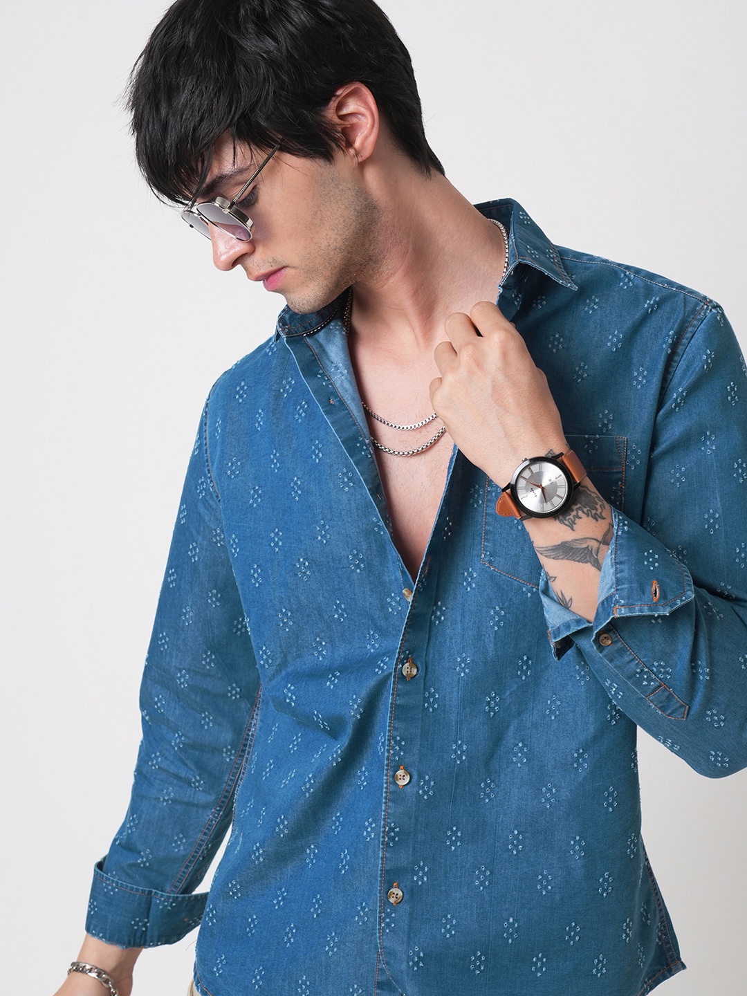 

VASTRADO Men Classic Spread Collar Textured Cotton Relaxed Fit Casual Shirt, Blue