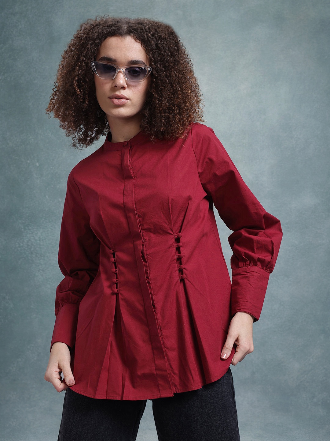 

The Roadster Lifestyle Co. Classic Pleated Volume Sleeve Pure Cotton Casual Shirt, Maroon