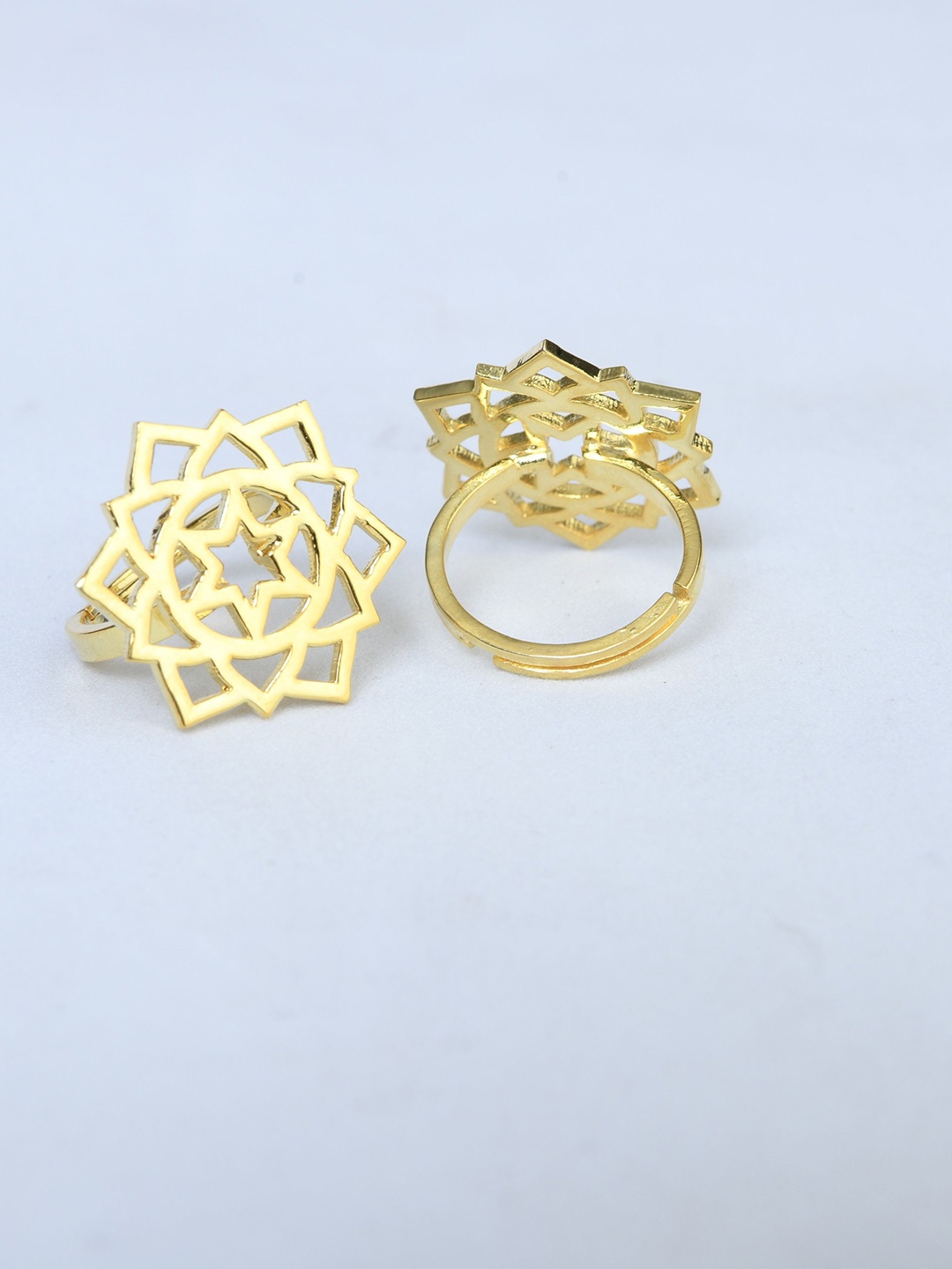 

TOTAPARI Women Gold Ring