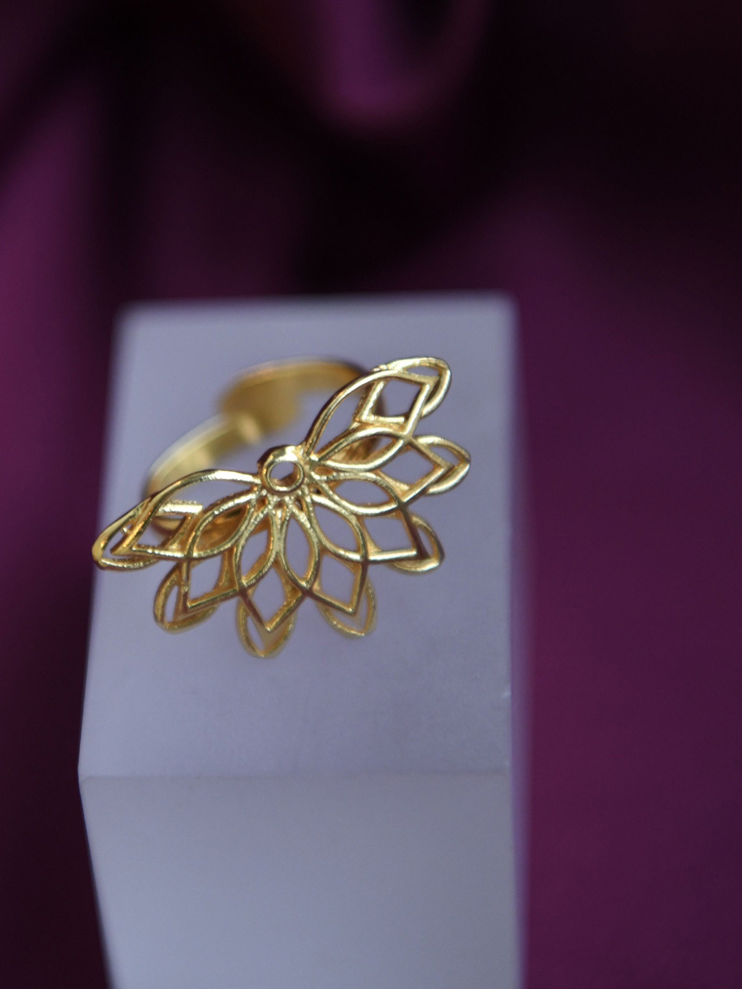 

TOTAPARI Women Gold Ring