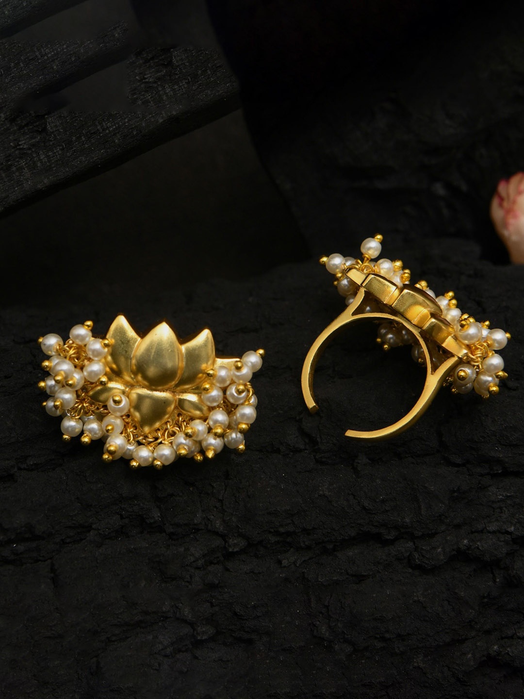 

TOTAPARI Women Gold Ring