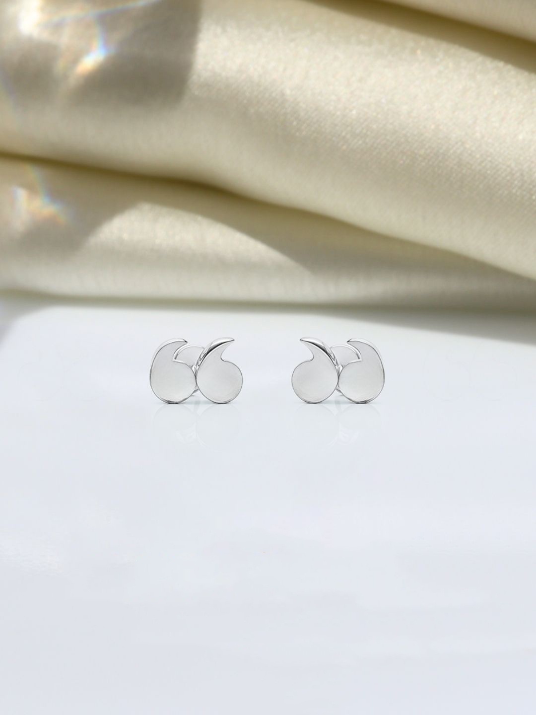 

HighSpark Contemporary Studs Earrings, Silver