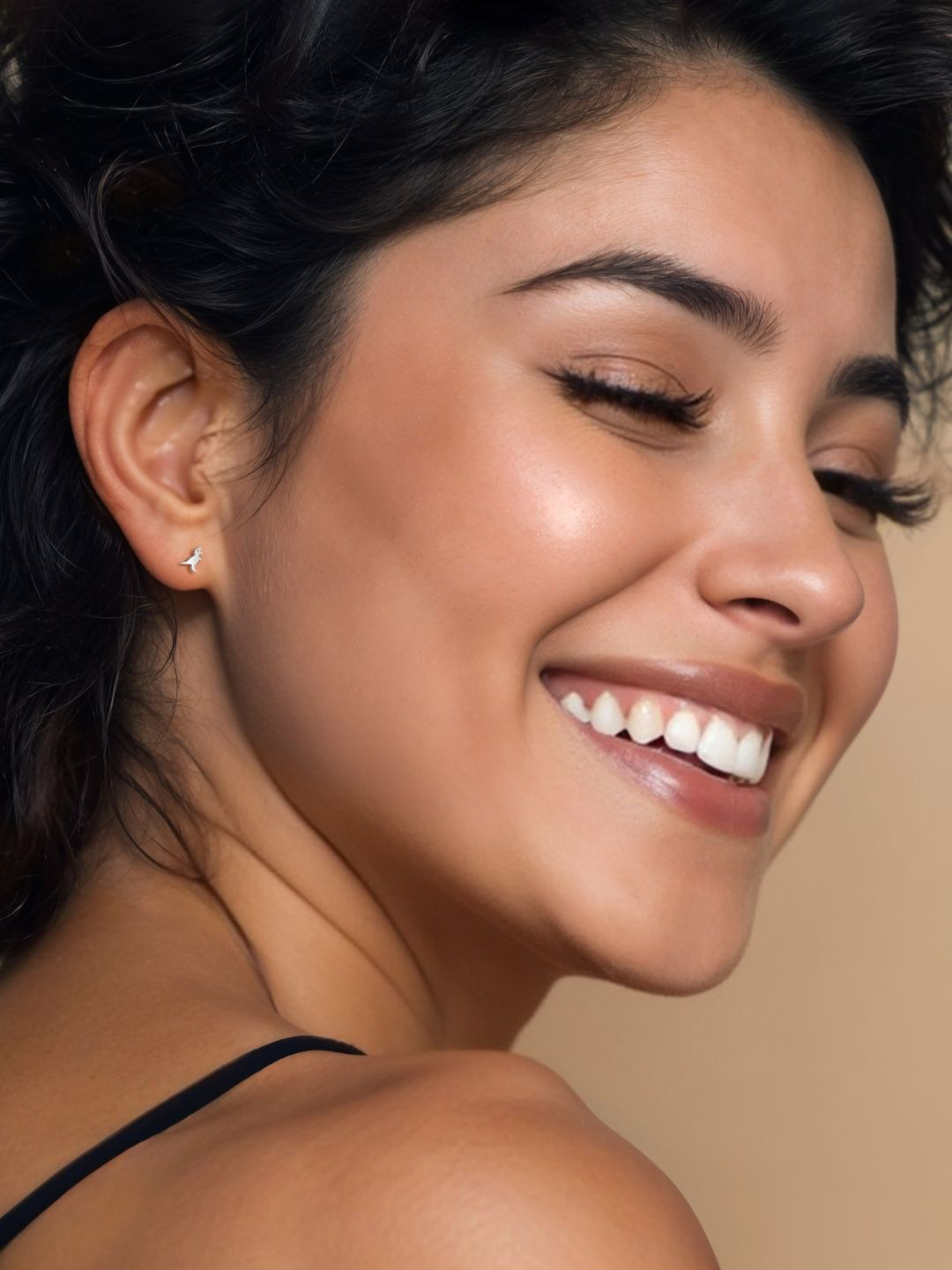 

HighSpark Contemporary Studs Earrings, Silver