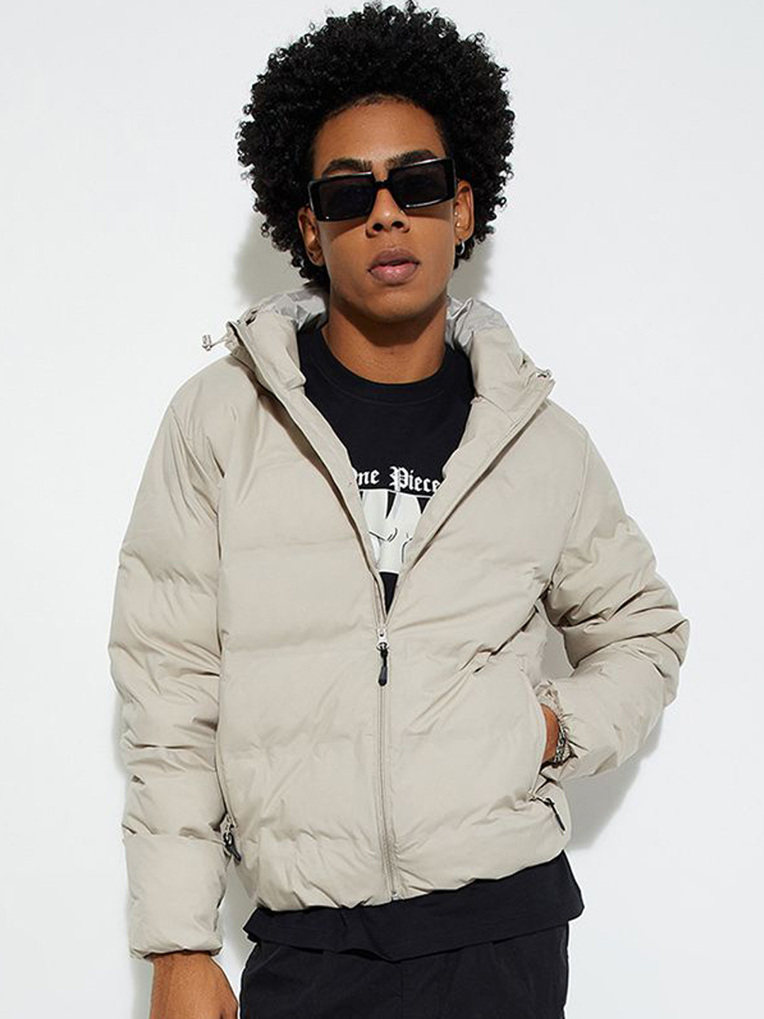 

max Men Solid Hooded Puffer Jacket, Beige