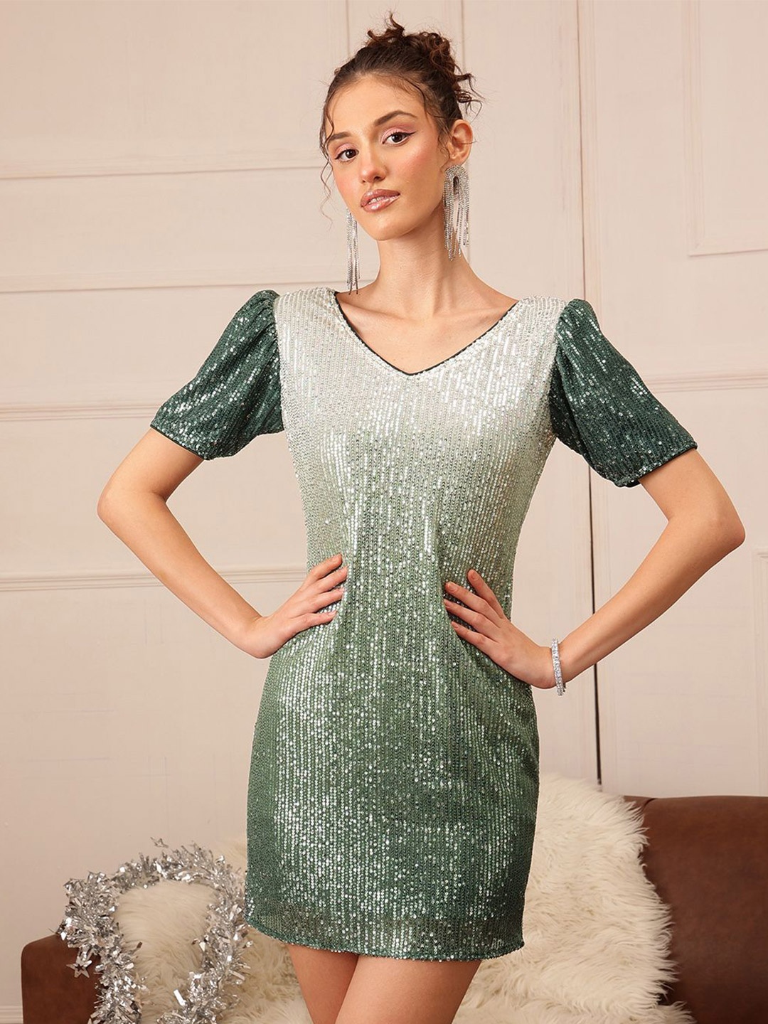 

ATRAENTA Sequin Embellished Sequined A-Line Mini Dress, Green