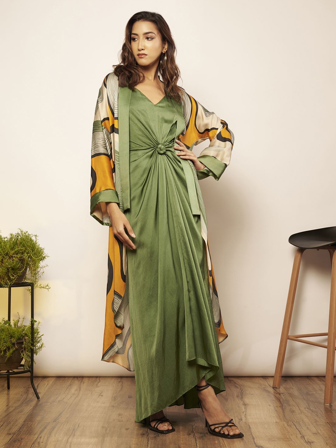 

Babita M Women knotted WrapDress, Green