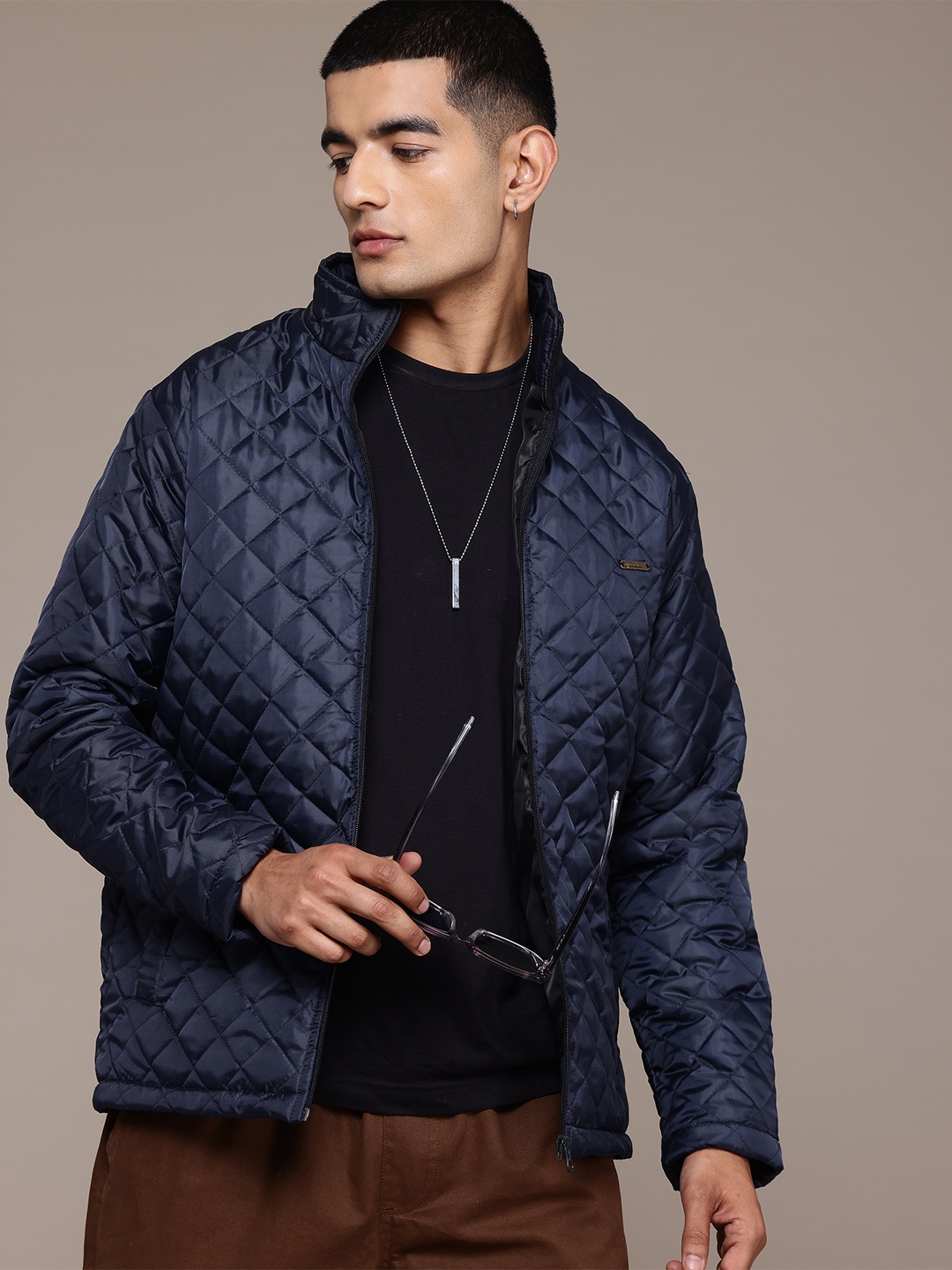 

The Roadster Lifestyle Co. Men Lightweight No Quilted Jacket, Navy blue