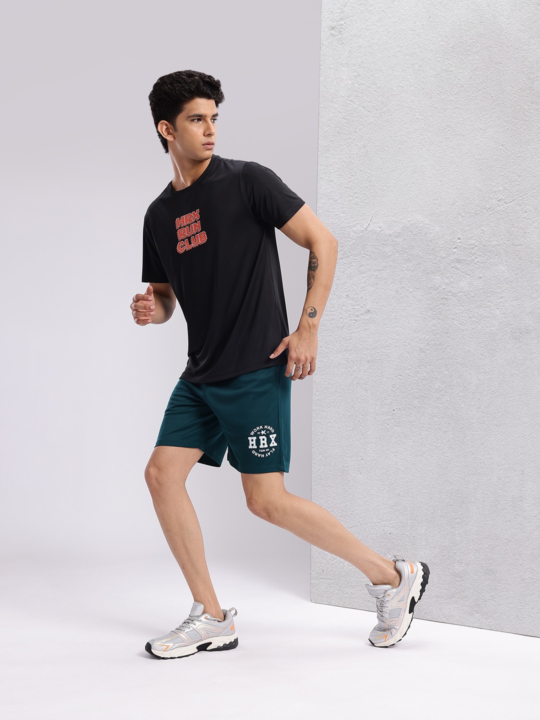 

HRX by Hrithik Roshan Printed Running T-shirt, Black