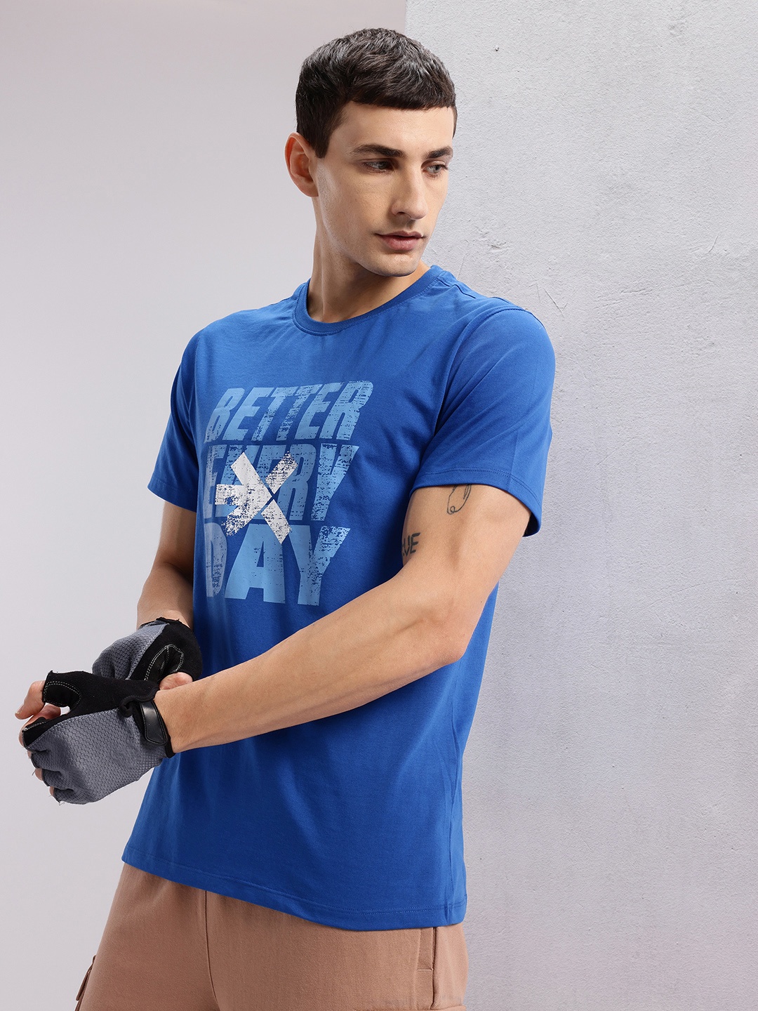 

HRX by Hrithik Roshan Men Typography Printed T-shirt, Blue