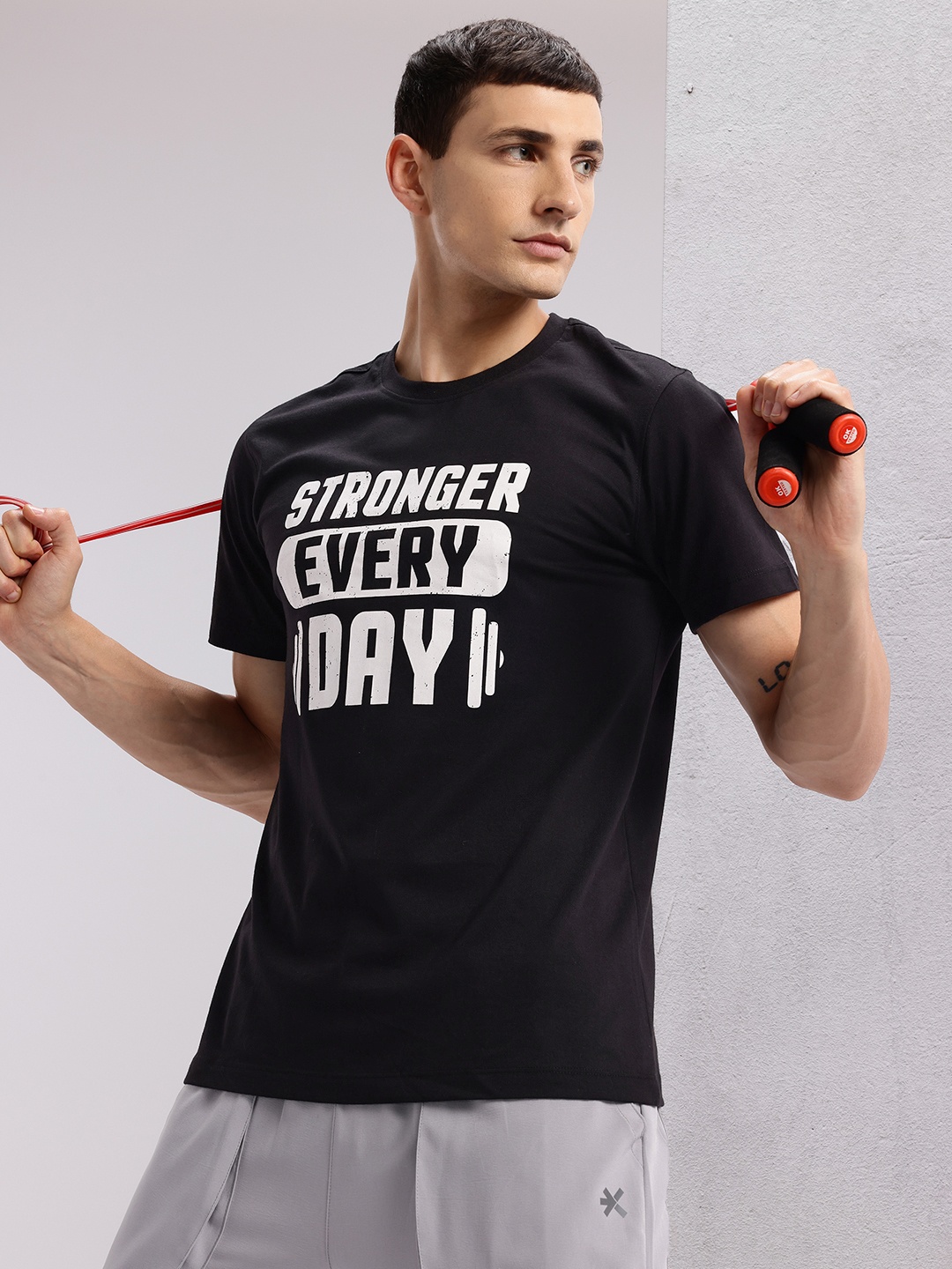 

HRX by Hrithik Roshan Printed Training T-shirt, Black