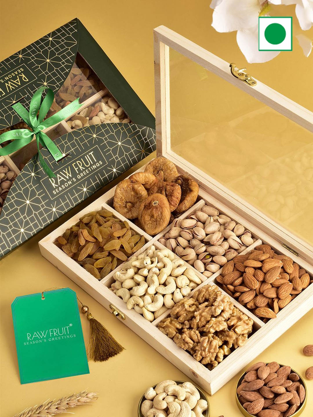 

RawFruit 6 Pcs Assorted Dry Fruits Gift Box-1150 g, Green