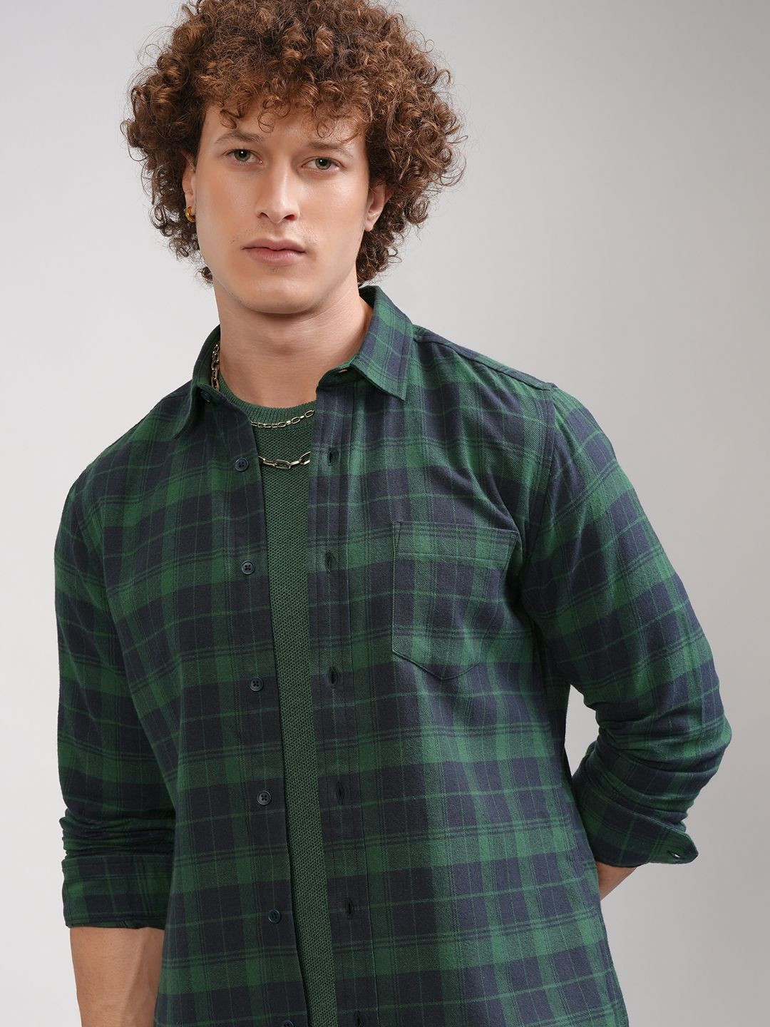 

HIGHLANDER Men Spread Collar Checked Cotton Casual Shirt, Green