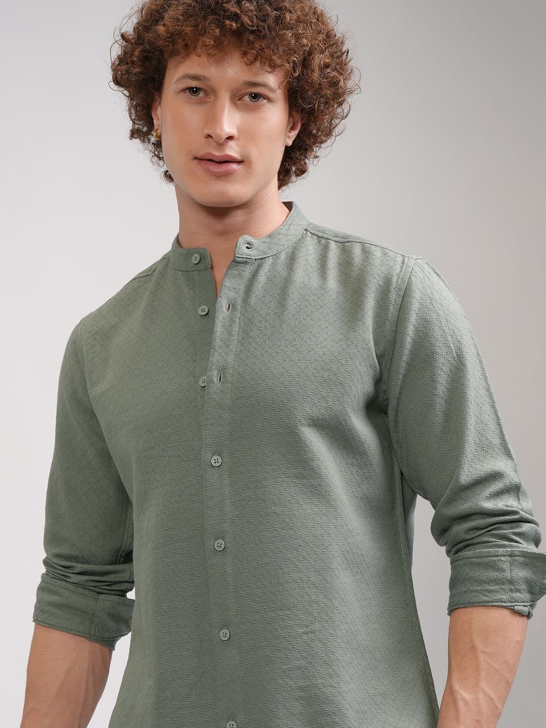 

HIGHLANDER Men Band Collar Textured Cotton Casual Shirt, Green