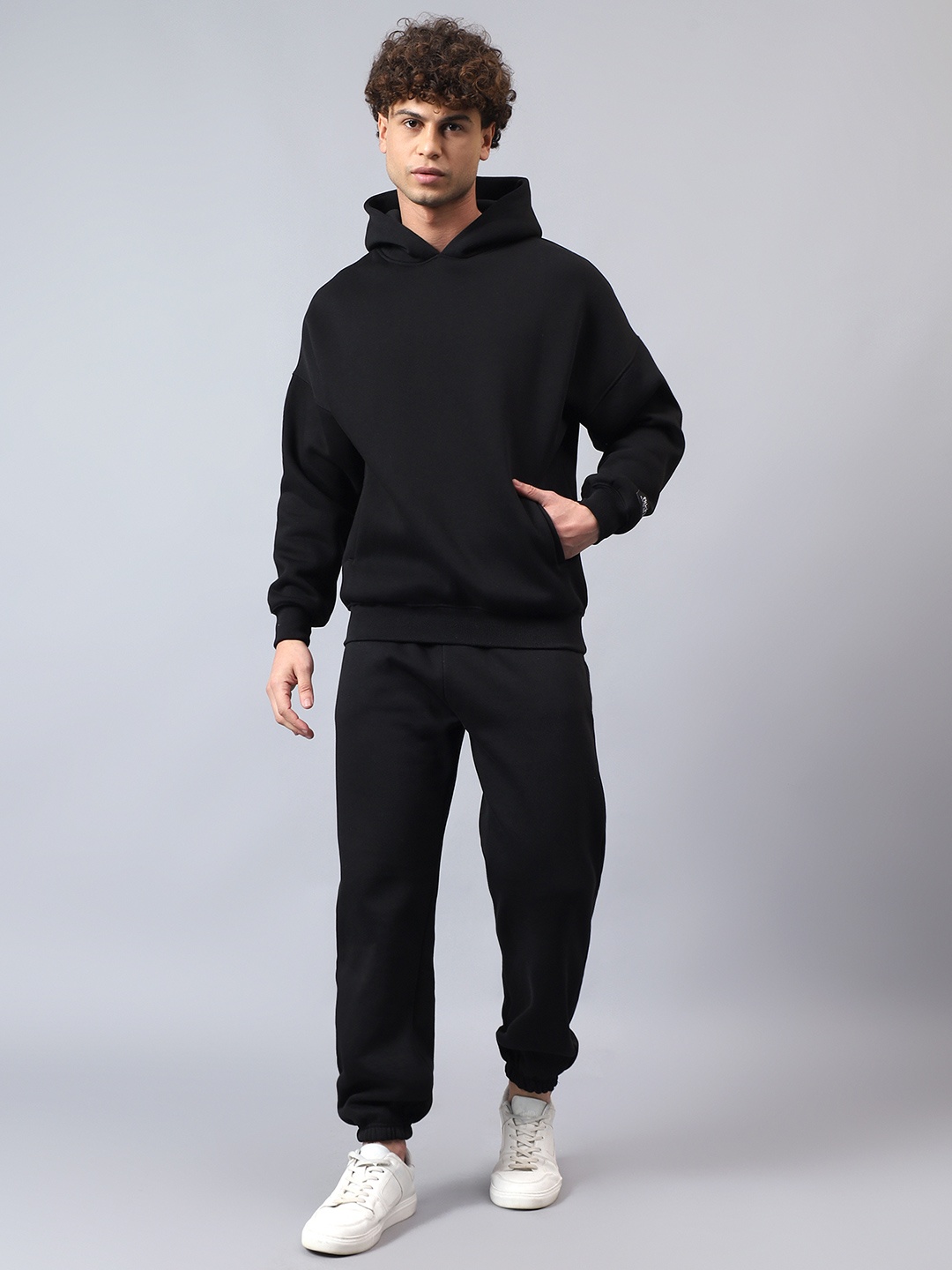 

Fitkin Men Black Thermal lined Fleece Winter Hooded Sweatshirt