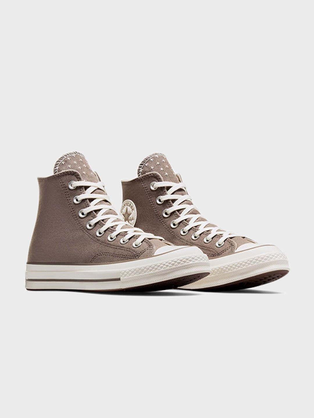 

Converse Unisex Chuck 70 Worn-In High Top Sneakers, Coffee brown