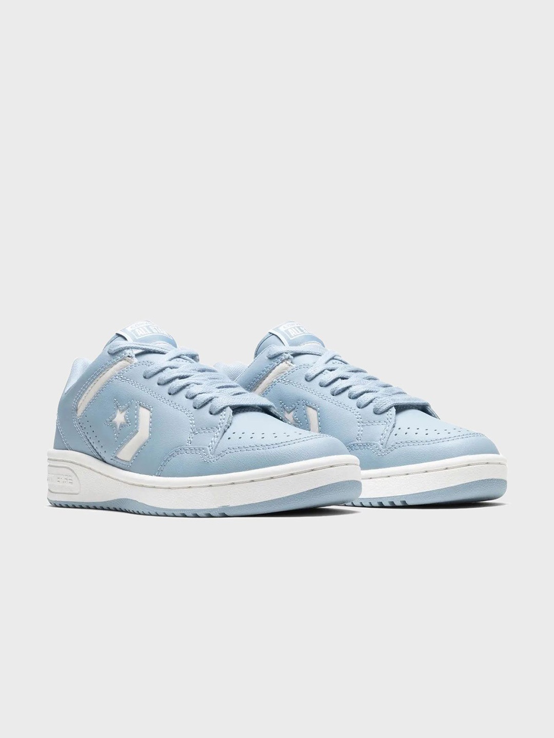 

Converse Unisex Weapon Leather Low Top Sneakers, Blue