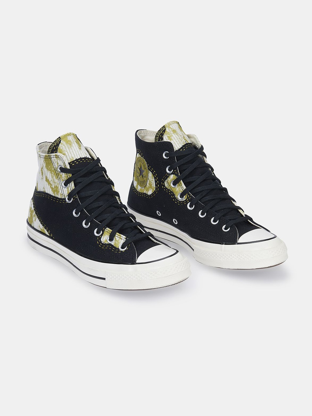 

Converse Unisex Chuck 70 Worn In High Top Sneakers, Black